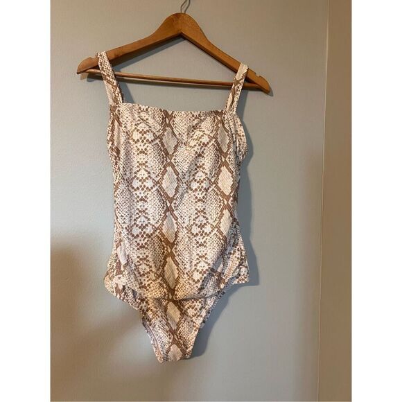 Kona Sol Size M Square Neck On Piece Swimsuit Snake Print Tummy Control Neutral - Picture 3 of 7